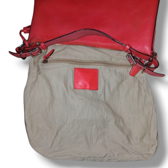 Pre-loved Coach Legacy Courtenay Hobo Bag (Missing Long Strap( - Picture 8 of 10